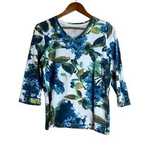 3 for $30! Alia blue floral shirt. Size small